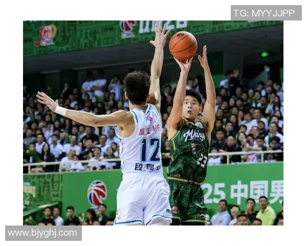 新疆队备战同曦比赛赵睿复出时间未定西尔扎提或缺席首轮对决